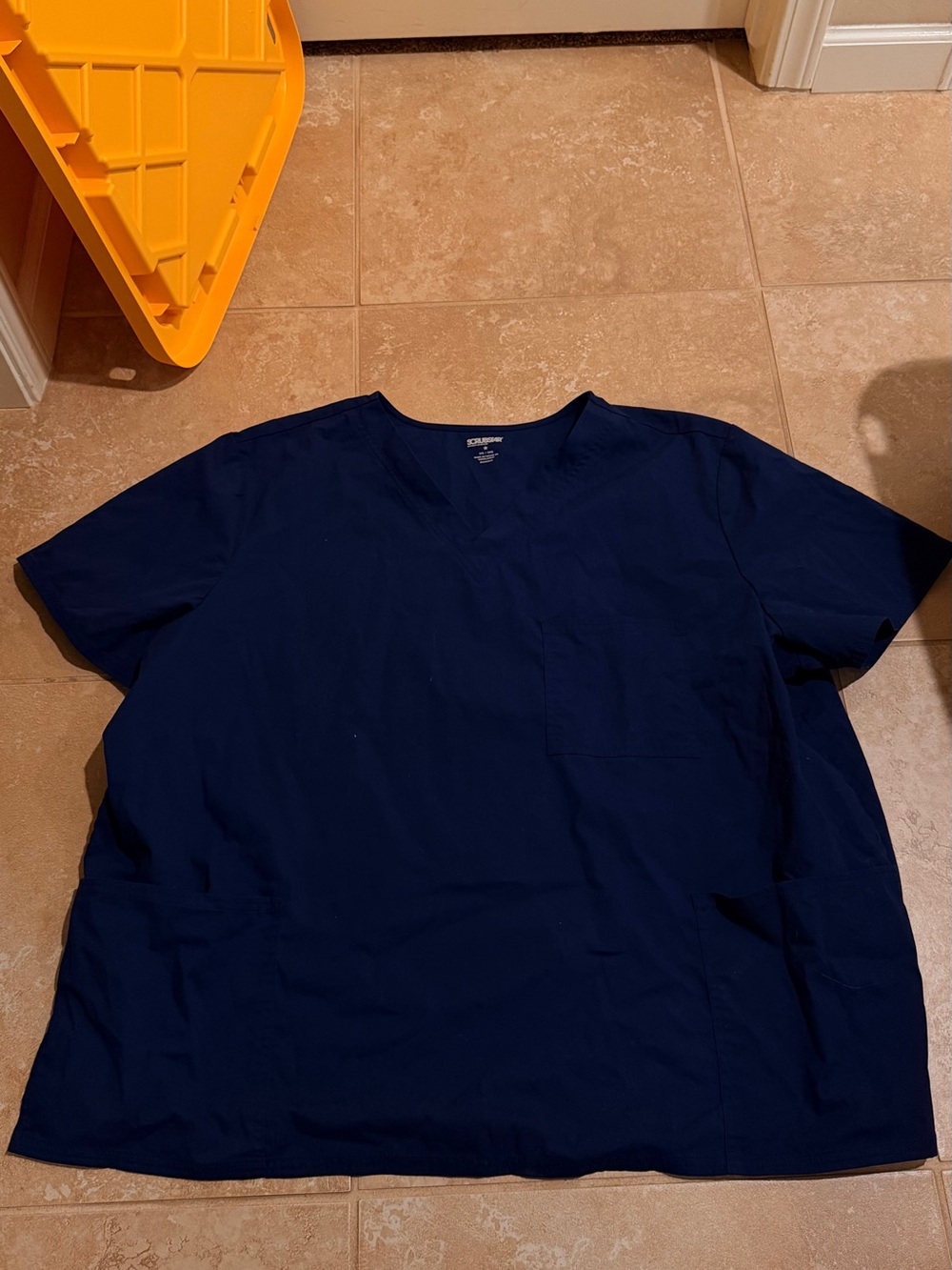 Scrubstar Navy Blue V-Neck Short Sleeve Men’s Scrub Top & Pants